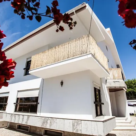 Lisbon Surf Villa-2